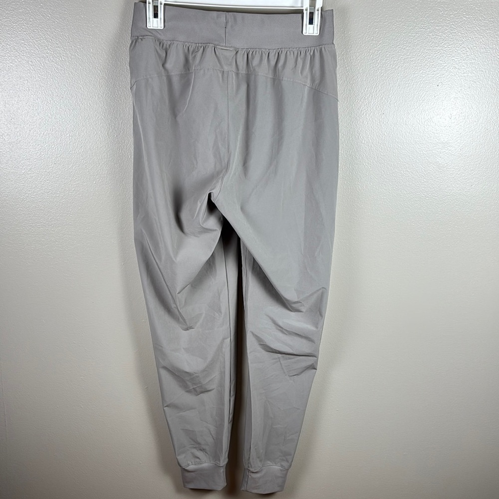 Under Armour Gray Jogger Pants - Picture 5 of 6